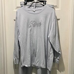 PINK Victoria's Secret Light purple set includes-long sleeve tshirt and pants